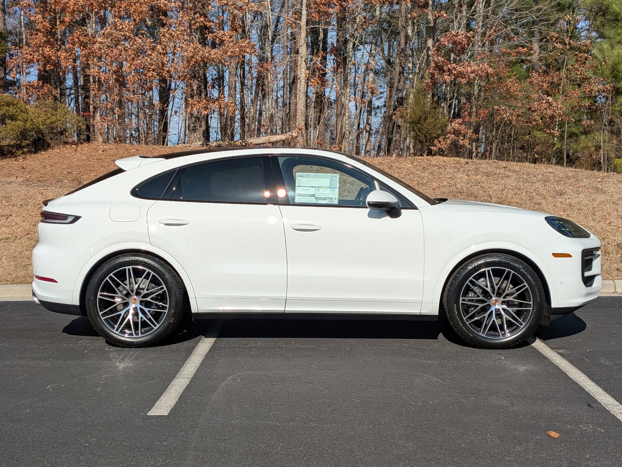 New 2026 Porsche Cayenne Coupe AWD/4WD image 33