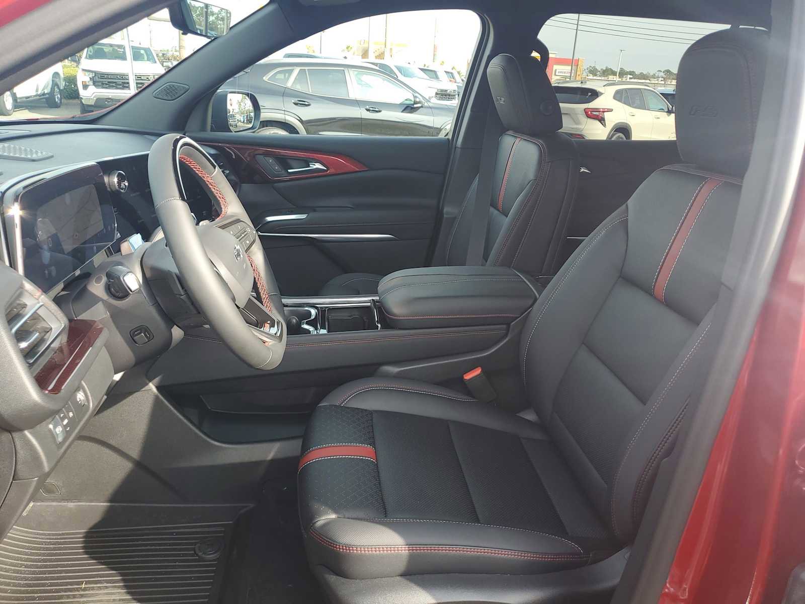 New 2026 Chevrolet Traverse RS w/ LPO, Floor Liner Package image 13