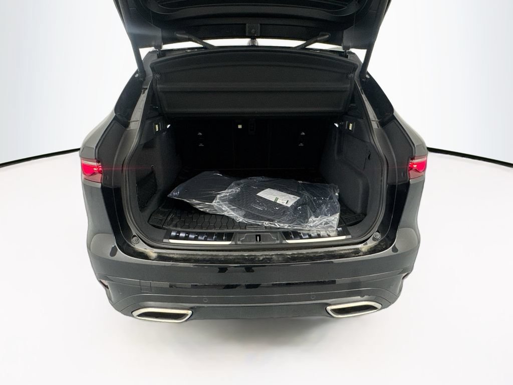 New 2026 Jaguar F-PACE R-Dynamic S AWD/4WD image 27