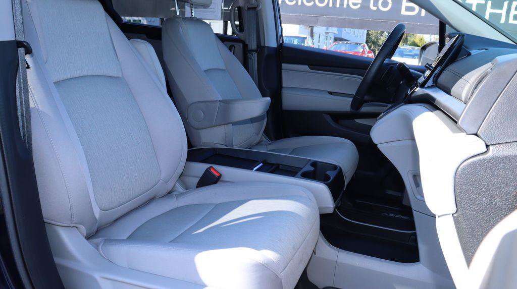 Used 2021 Honda Odyssey EX image 23