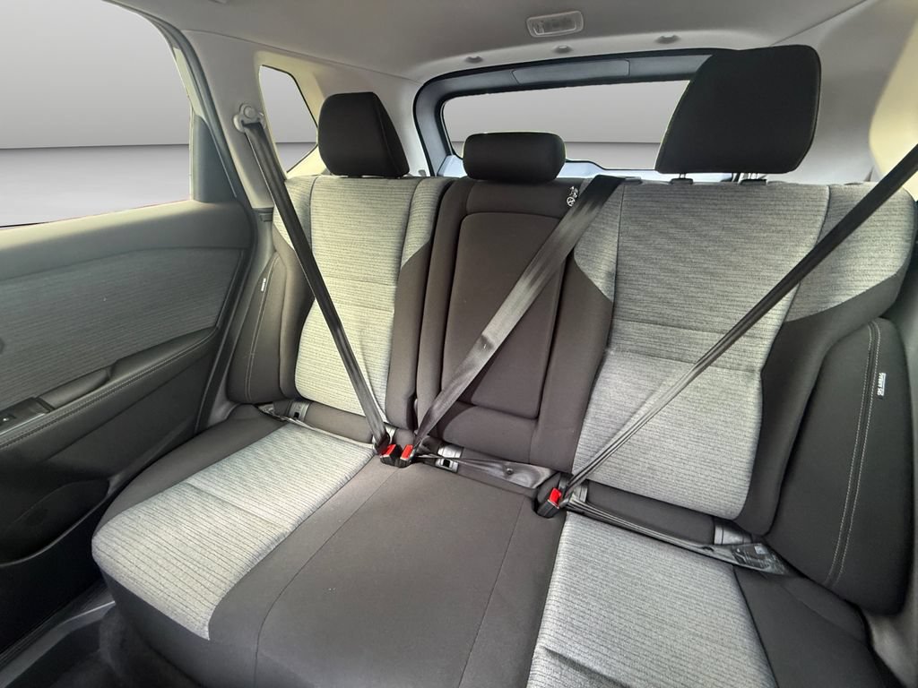 Used 2023 Nissan Rogue SV AWD/4WD image 13