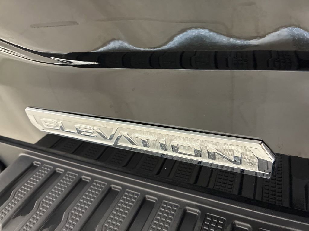 Used 2024 GMC Sierra 1500 Elevation image 27