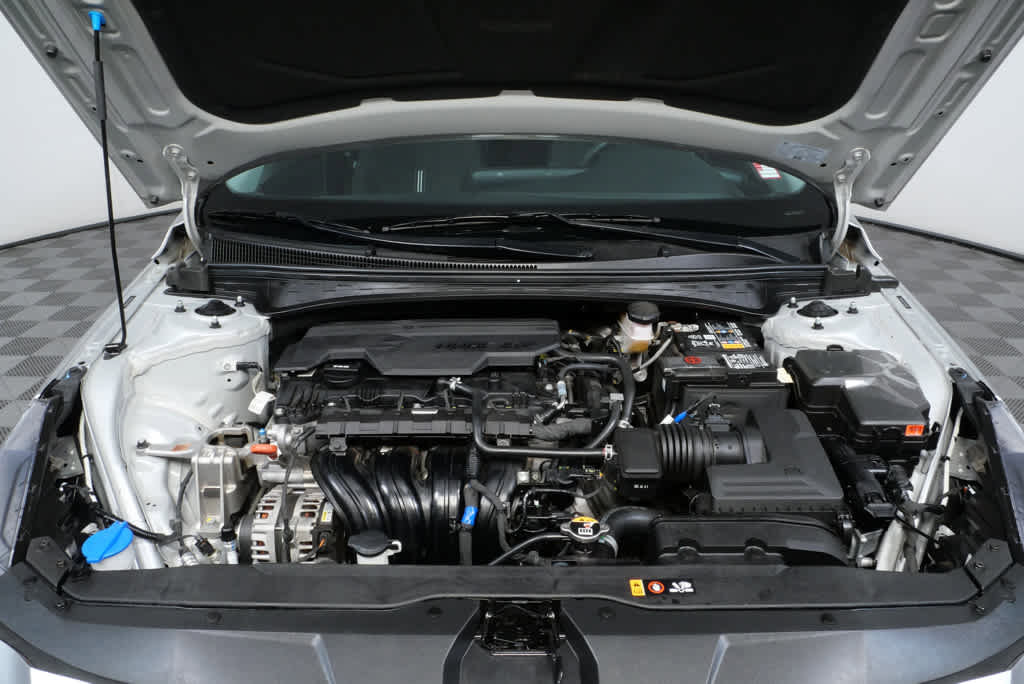 Certified 2023 Hyundai Elantra SEL w/ Convenience Package image 30