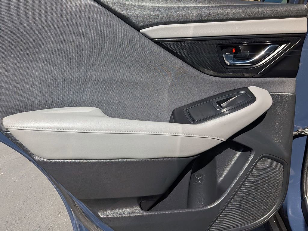 Used 2025 Subaru Outback Premium image 26