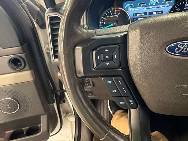 Used 2018 Ford Expedition Limited w/ Equipment Group 301A AWD/4WD image 24