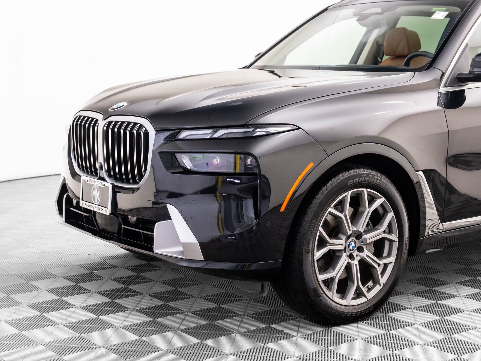 Certified 2025 BMW X7 xDrive40i w/ Premium Package image 38