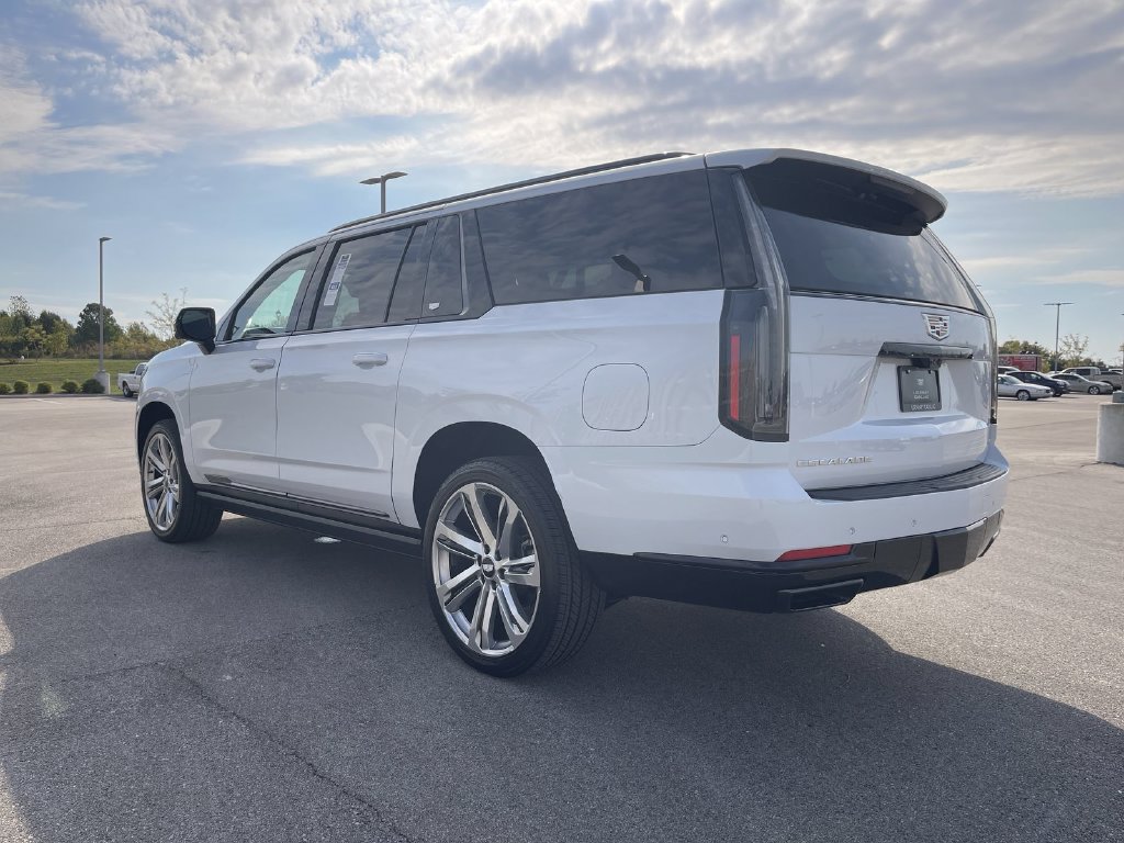 New 2026 Cadillac Escalade ESV Sport w/ Touring Package AWD/4WD image 6