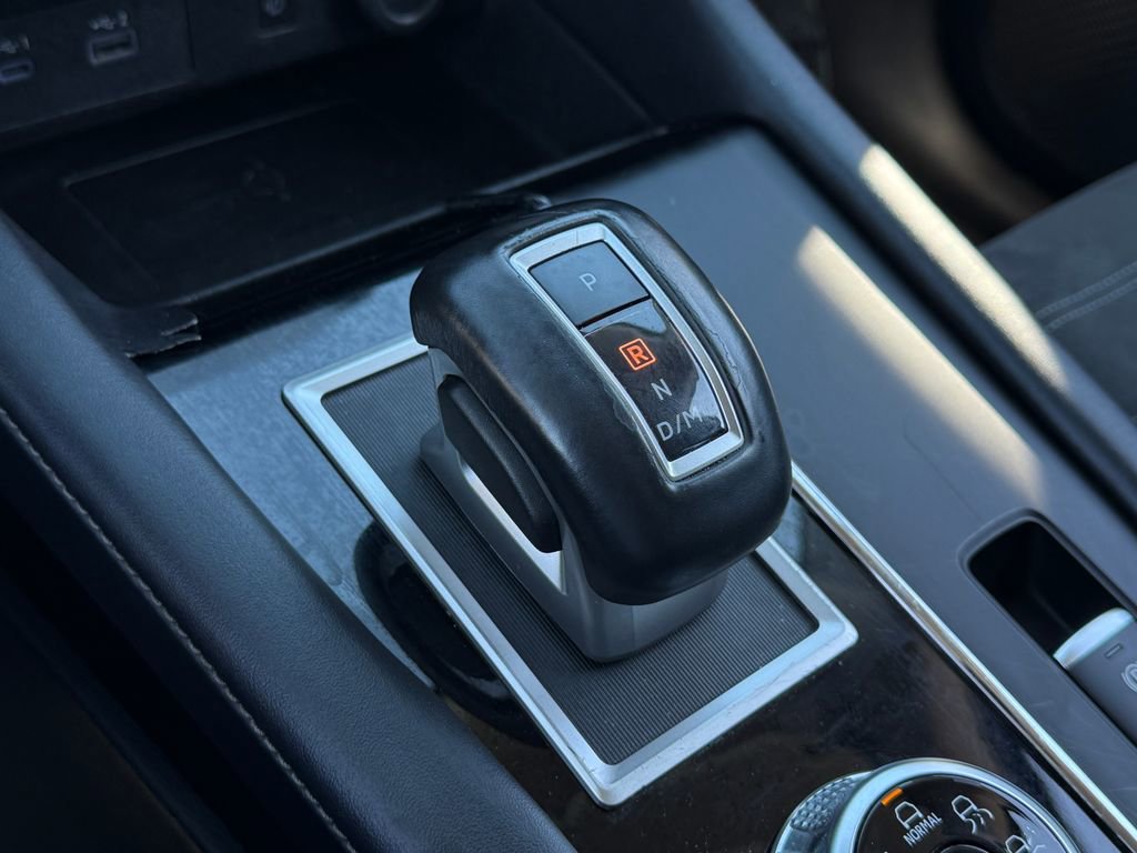 Used 2024 Mitsubishi Outlander SE image 29