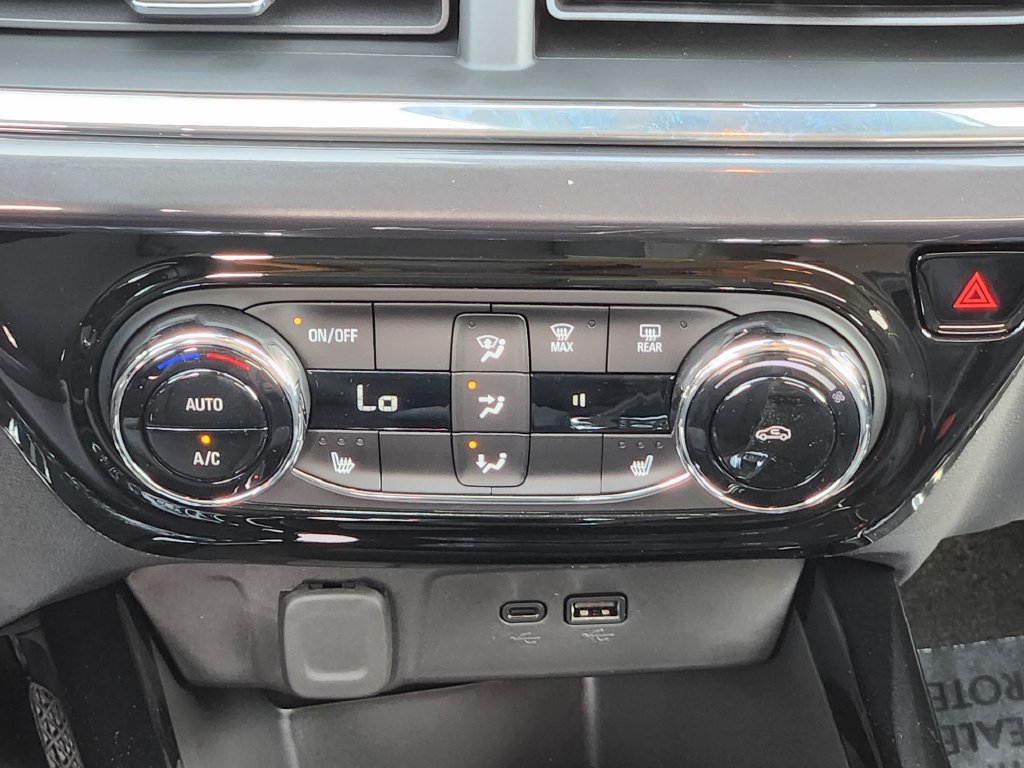 New 2026 Chevrolet Trax ACTIV FWD image 20