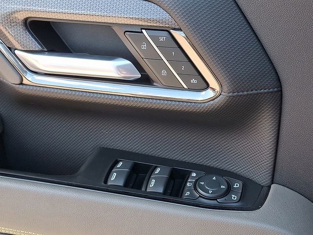 Used 2024 Chevrolet Silverado 2500 ZR2 image 20