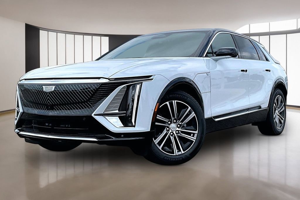 New 2026 Cadillac Lyriq Luxury AWD/4WD image 1