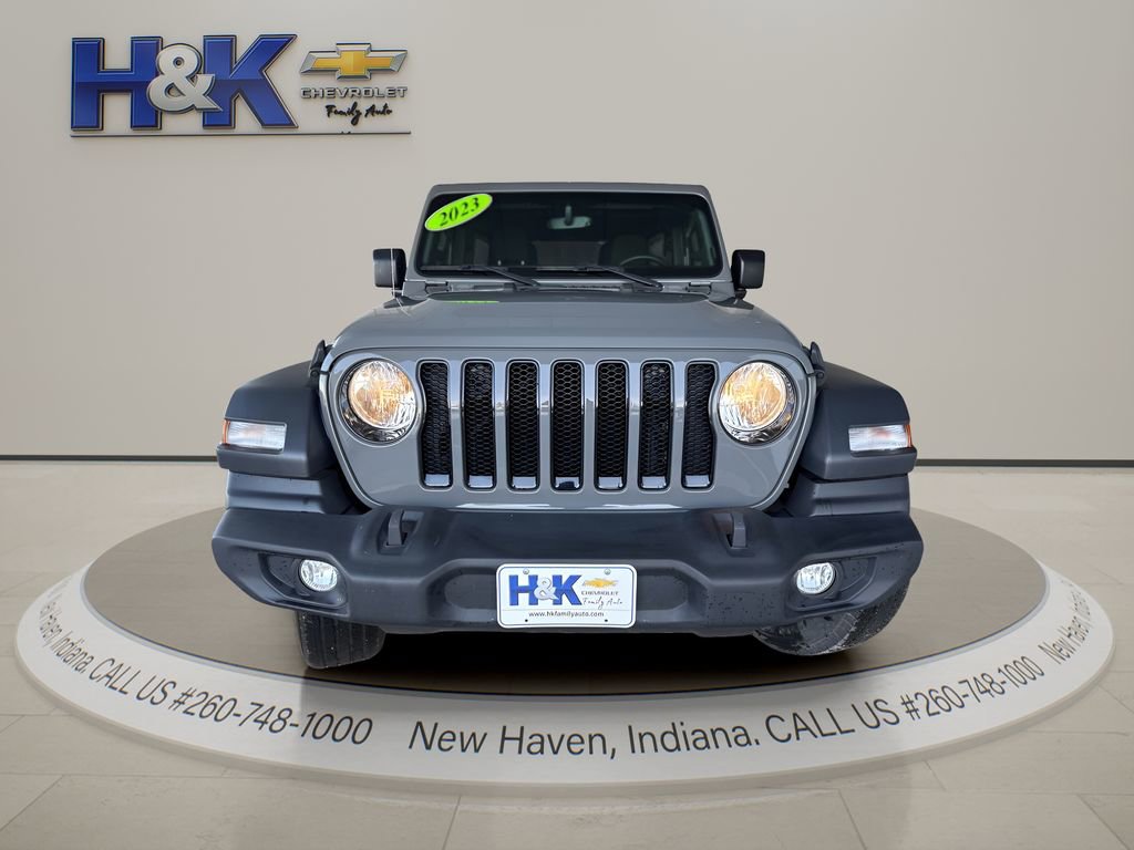 Used 2023 Jeep Wrangler Unlimited Sport AWD/4WD image 2