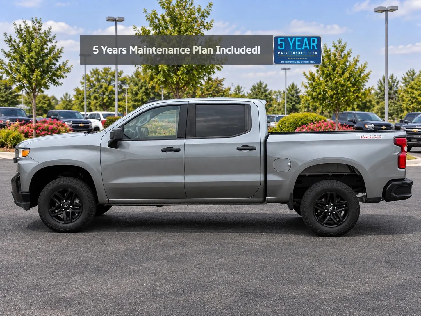 Used 2021 Chevrolet Silverado 1500 Custom Trail Boss AWD/4WD image 2