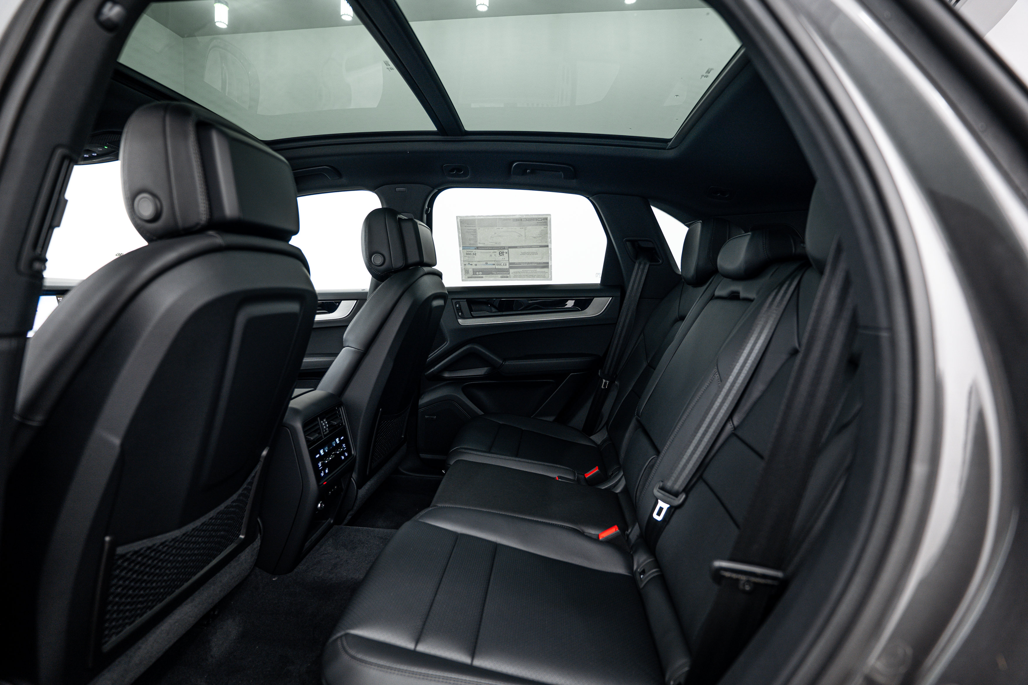 Certified 2026 Porsche Cayenne AWD/4WD image 23