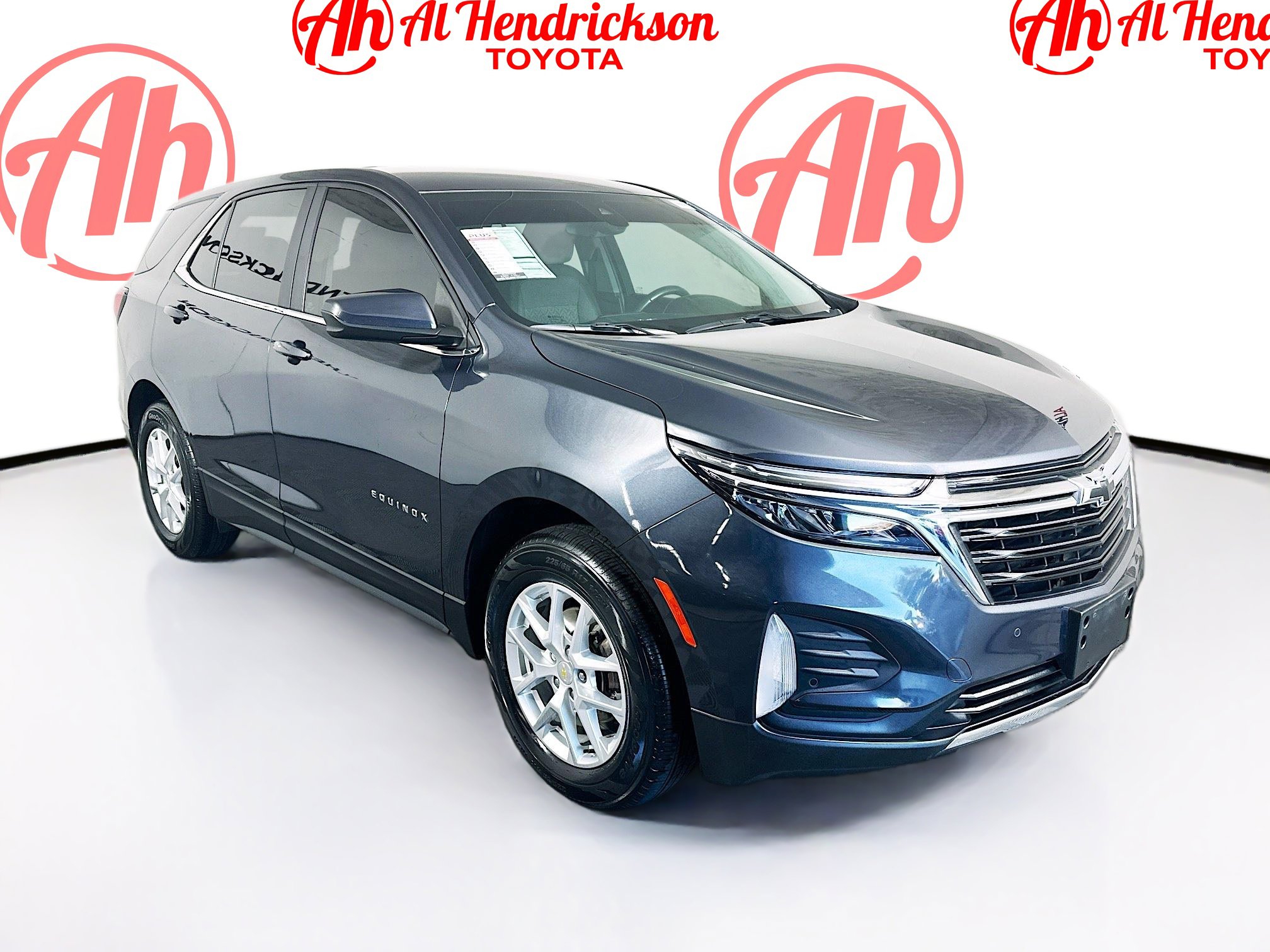 Used 2022 Chevrolet Equinox LT image 1