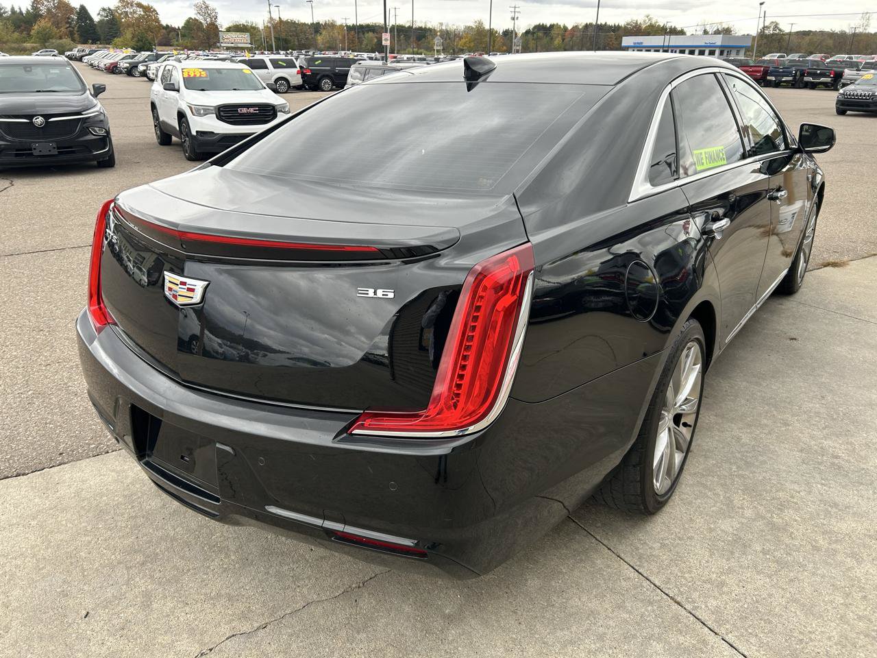 Used 2018 Cadillac XTS FWD image 5