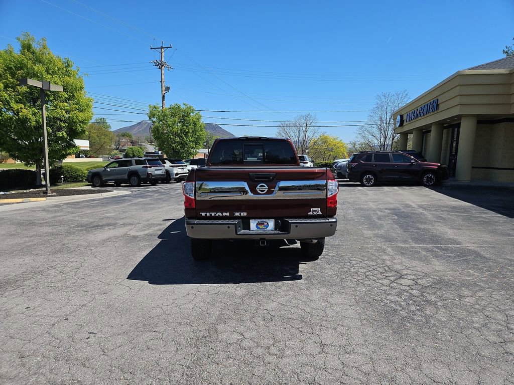Used 2016 Nissan Titan Platinum Reserve image 4