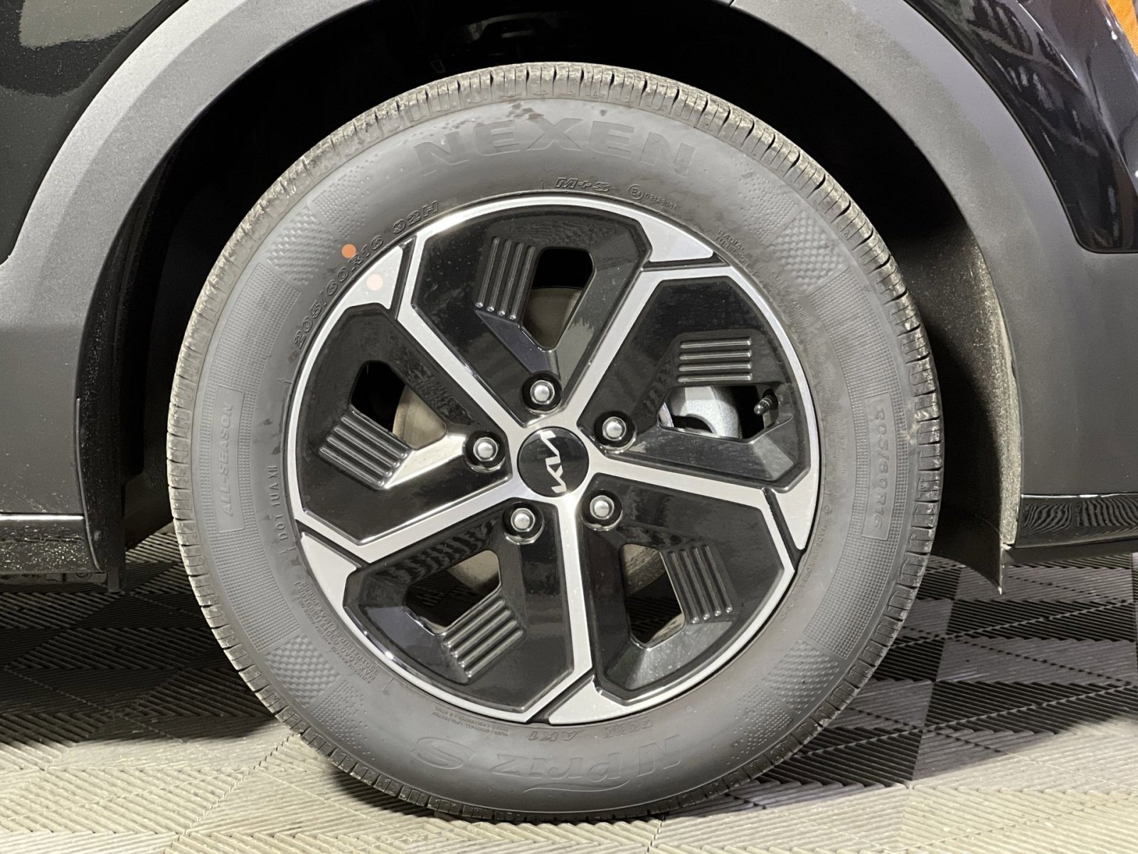 New 2026 Kia Niro EX w/ EX Premium Package image 10