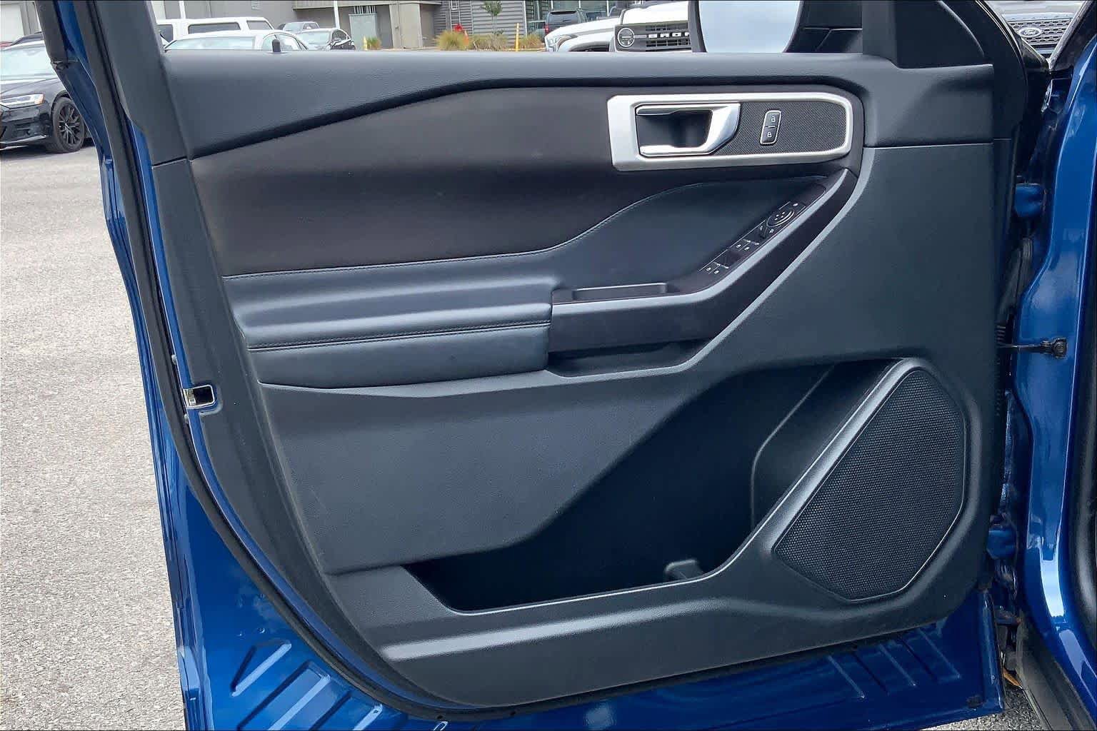 Certified 2020 Ford Explorer XLT RWD image 21
