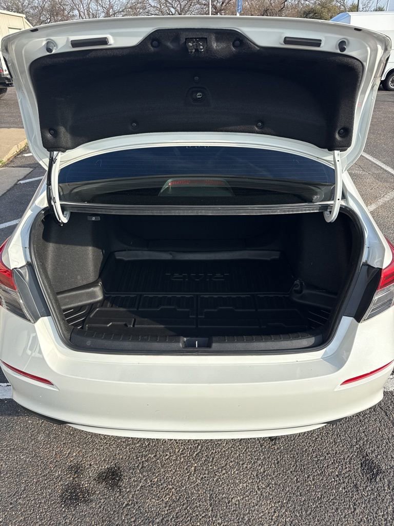 Used 2022 Honda Civic Sport image 3