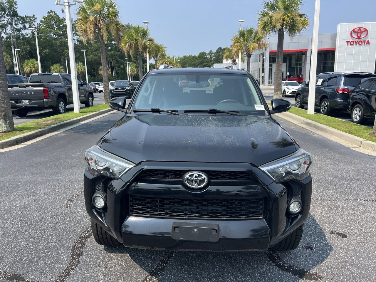 Used 2018 Toyota 4Runner SR5 Premium RWD image 3