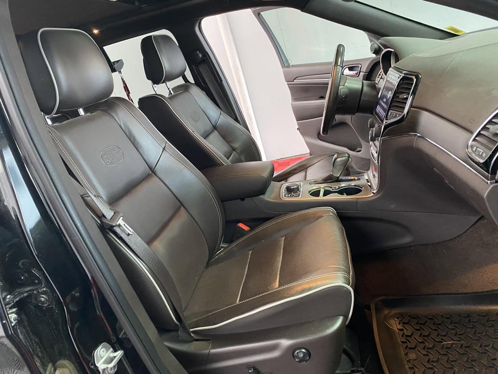 Used 2019 Jeep Grand Cherokee Overland image 8