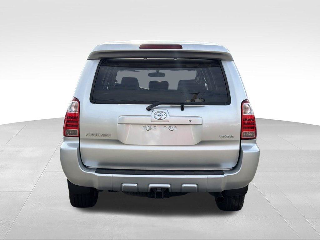 Used 2007 Toyota 4Runner Limited AWD/4WD image 7