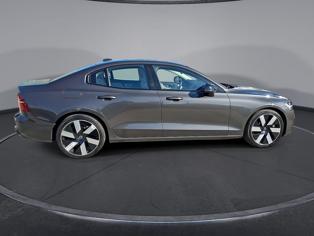 Certified 2023 Volvo S60 T8 Plus w/ Climate Package AWD/4WD image 32