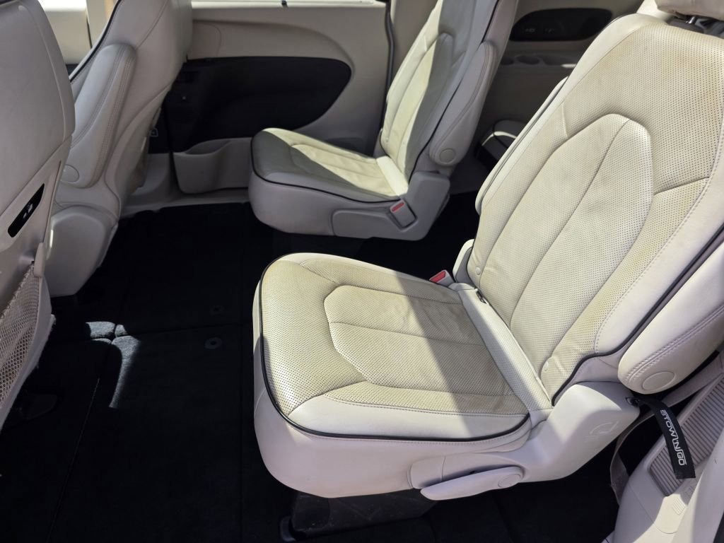 Used 2021 Chrysler Pacifica Limited w/ Premium & Safety Sphere Group AWD/4WD image 29