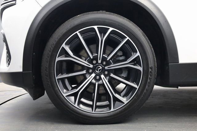 Used 2025 MAZDA CX-70 Plug-In Hybrid w/ Premium Plus image 8