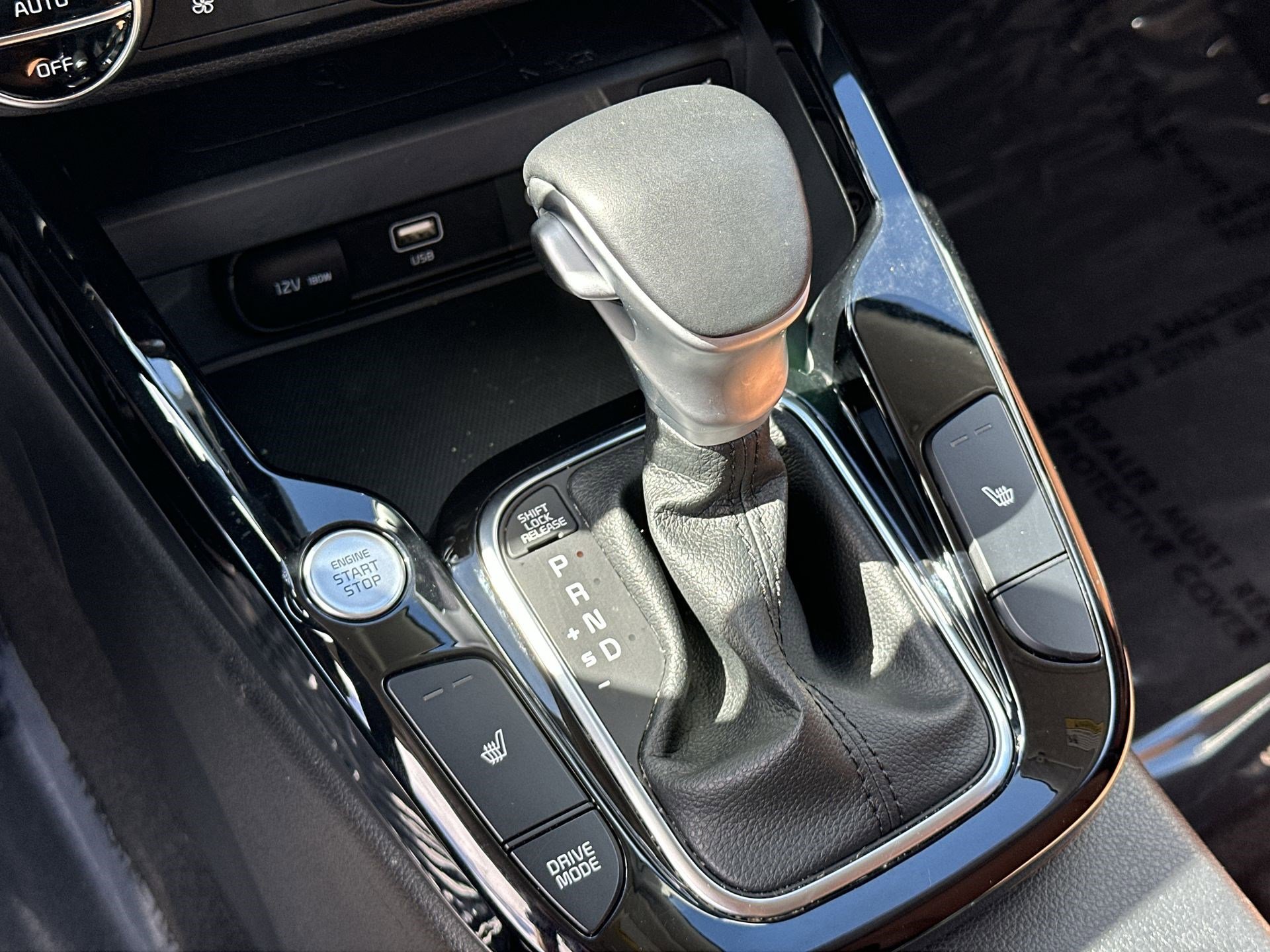 Certified 2024 Kia Soul EX w/ Option Group 015 FWD image 22