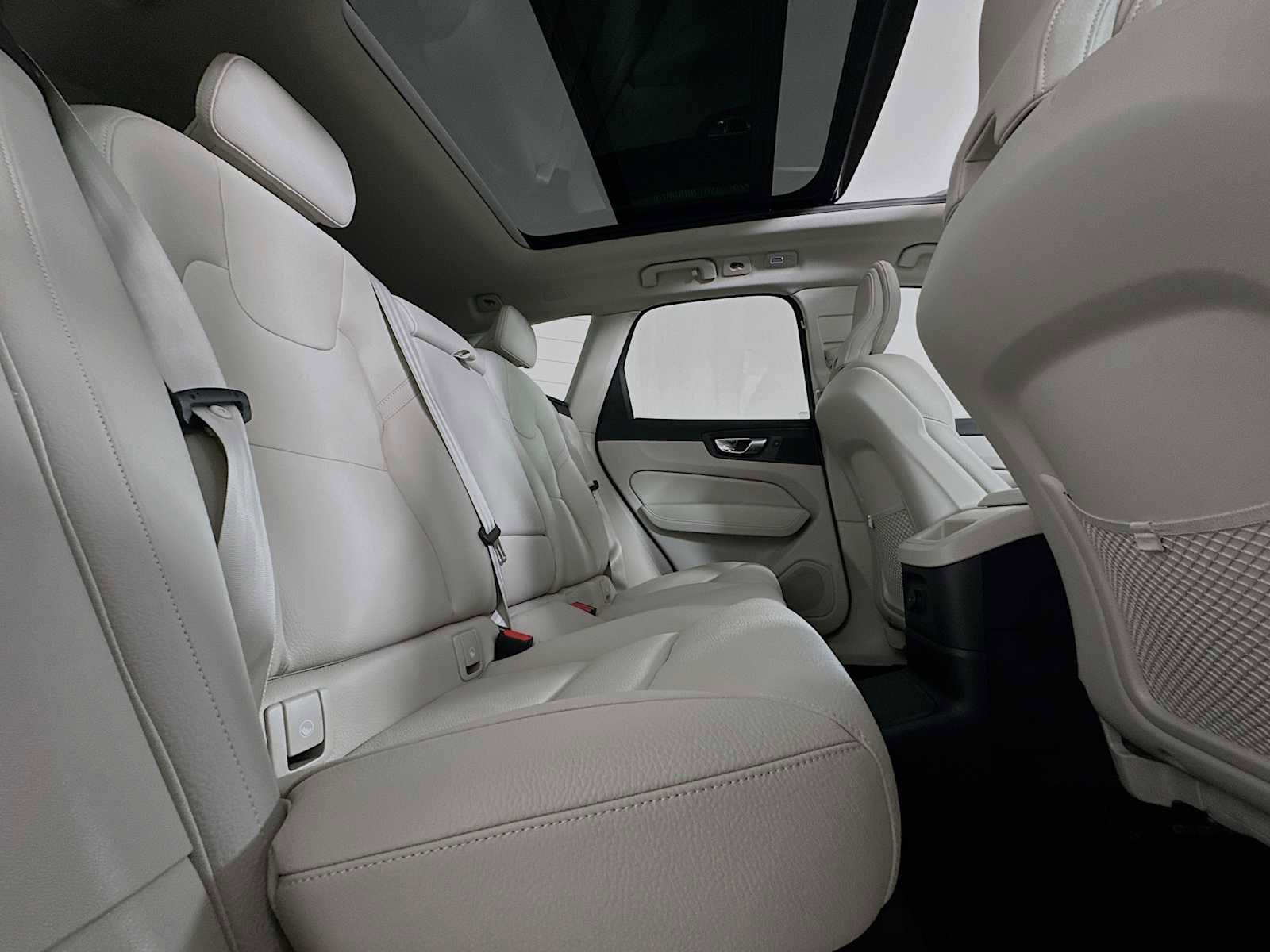 Used 2025 Volvo XC60 T8 Core w/ Protection Package Premier image 25