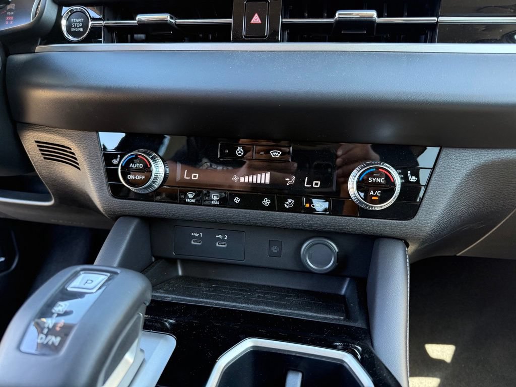 New 2026 Mitsubishi Outlander AWD image 27