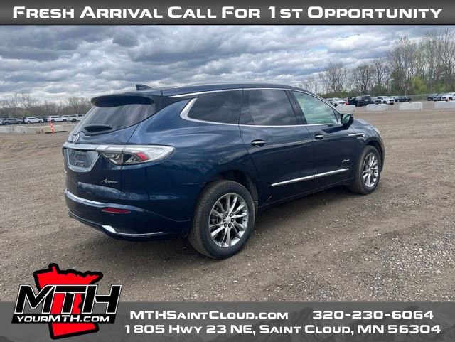 Used 2022 Buick Enclave Avenir AWD/4WD image 9