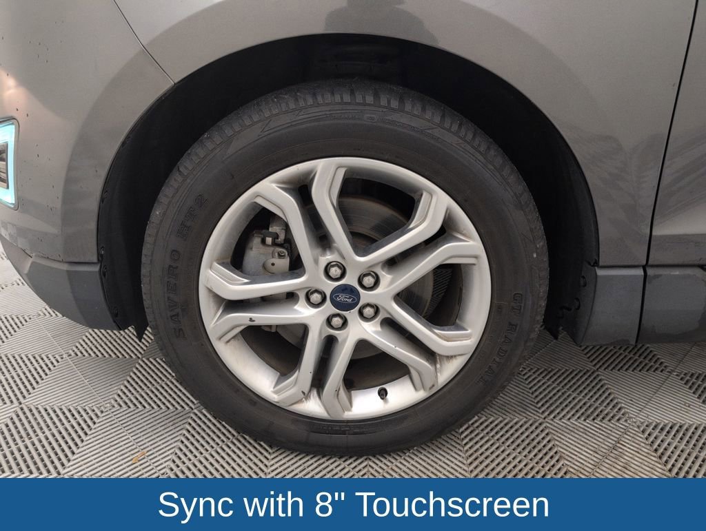 Used 2018 Ford Edge Titanium w/ Equipment Group 301A AWD/4WD image 18