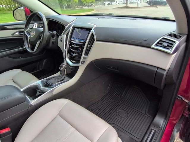 Used 2015 Cadillac SRX Luxury w/ Driver Awareness Package AWD/4WD image 27