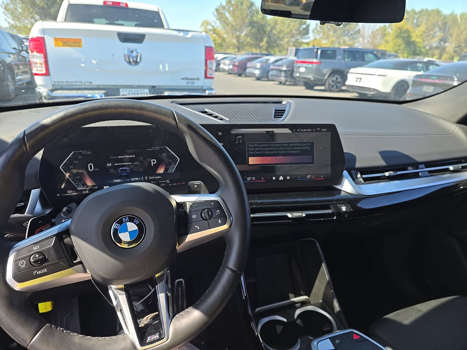Used 2025 BMW X2 xDrive28i AWD/4WD image 3