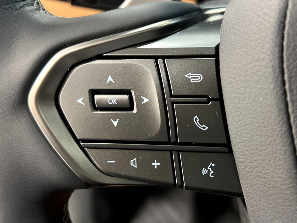 New 2026 Lexus LX 600 4WD w/ Accessory Package (2T) image 12