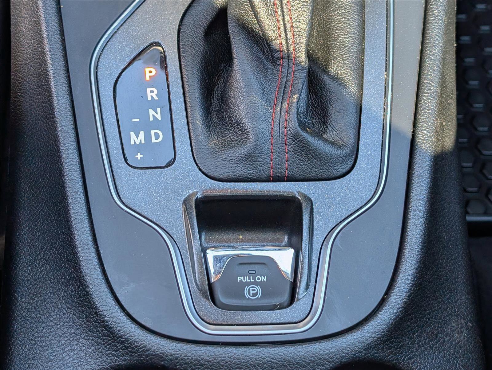 Used 2022 Jeep Cherokee Trailhawk w/ Sun, Sound & Nav Group image 28