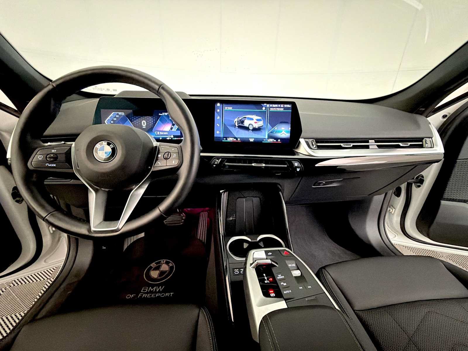 Used 2023 BMW X1 xDrive28i w/ Premium Package AWD/4WD image 12