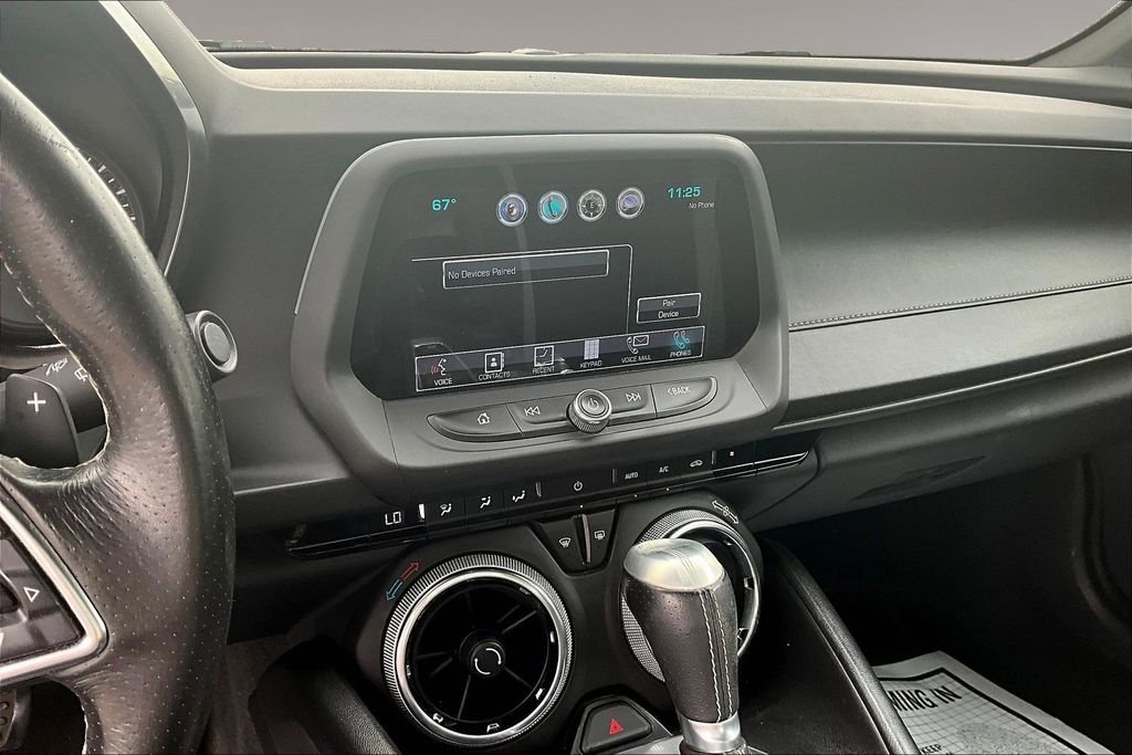 Used 2017 Chevrolet Camaro SS image 6