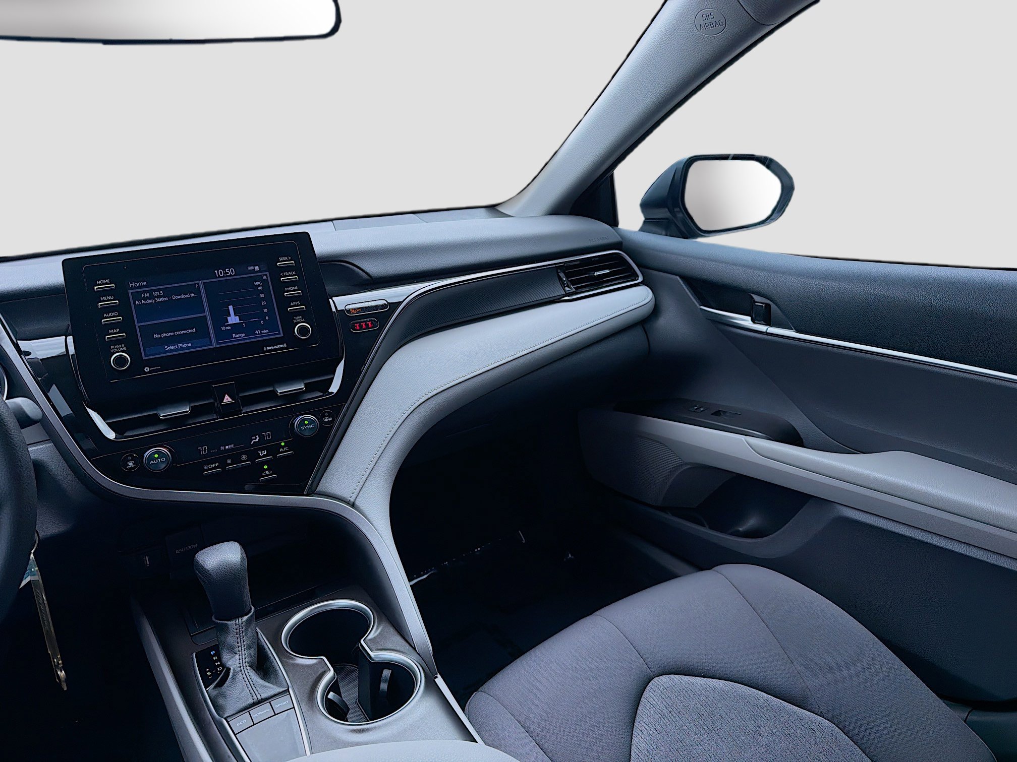 Used 2024 Toyota Camry LE FWD image 21