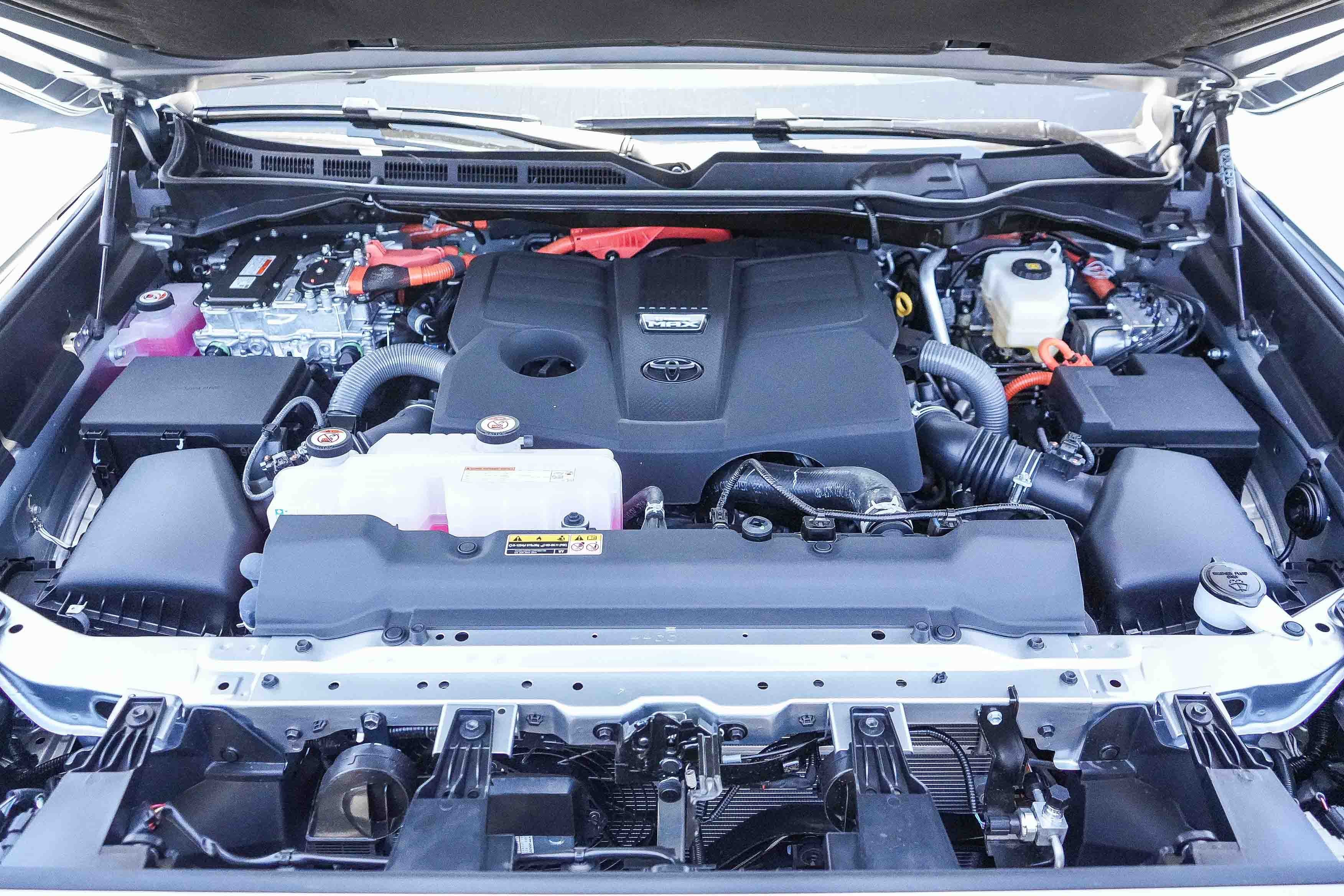 New 2026 Toyota Sequoia Platinum w/ TRD Off-Road Package AWD/4WD image 14