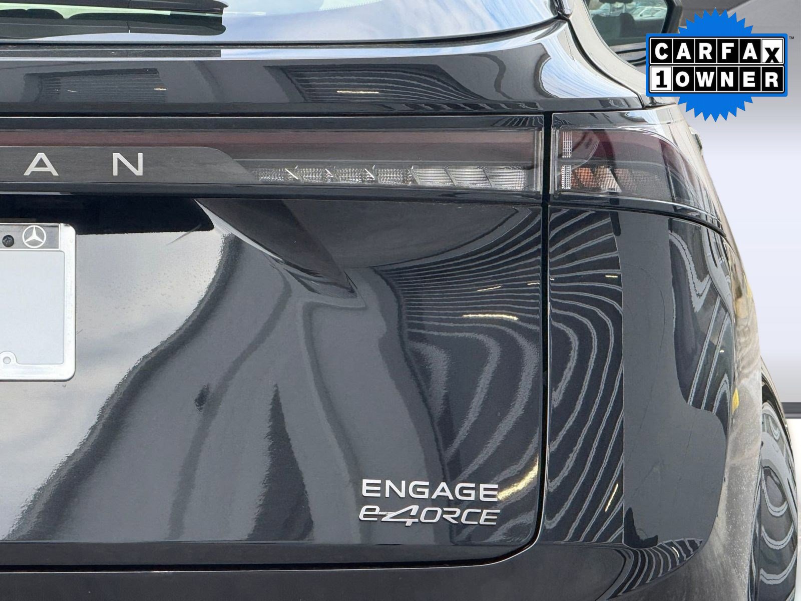 Used 2023 Nissan Ariya AWD image 12