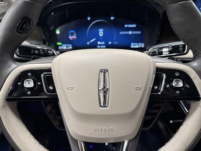 Used 2024 Lincoln Corsair Grand Touring w/ Equipment Group 301A image 18