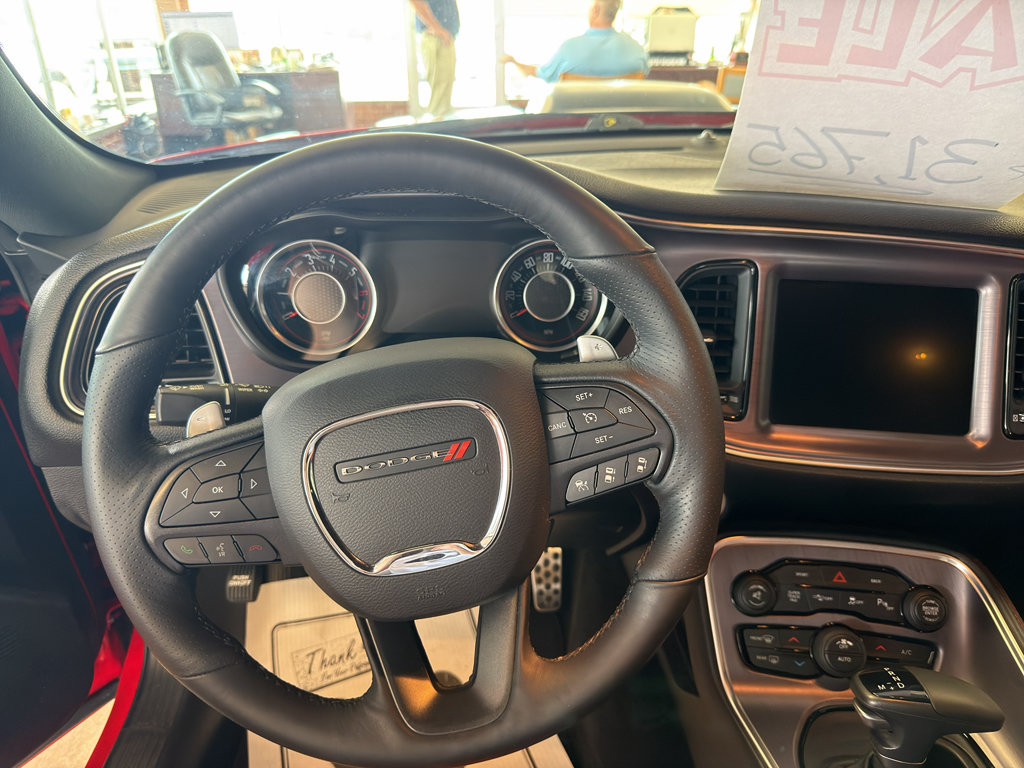 Used 2015 Dodge Challenger R/T Plus RWD image 18