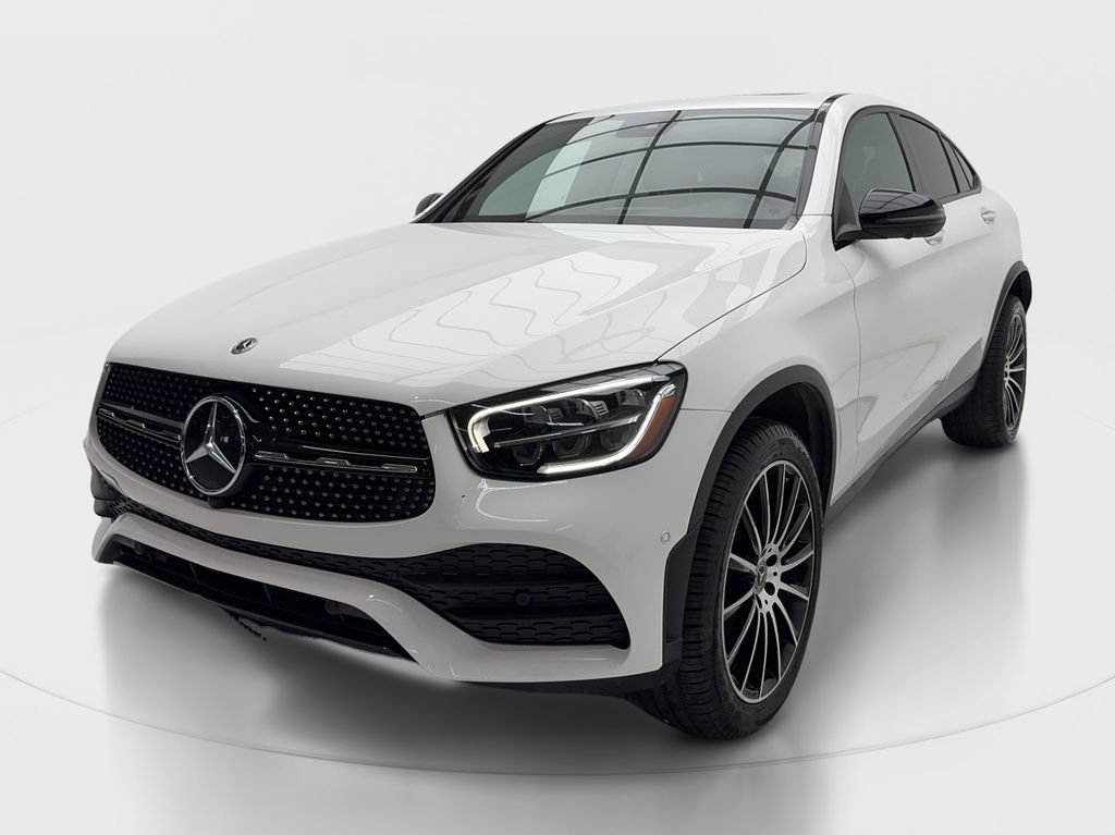 Used 2023 Mercedes-Benz GLC 300 4MATIC Coupe w/ AMG Line image 4