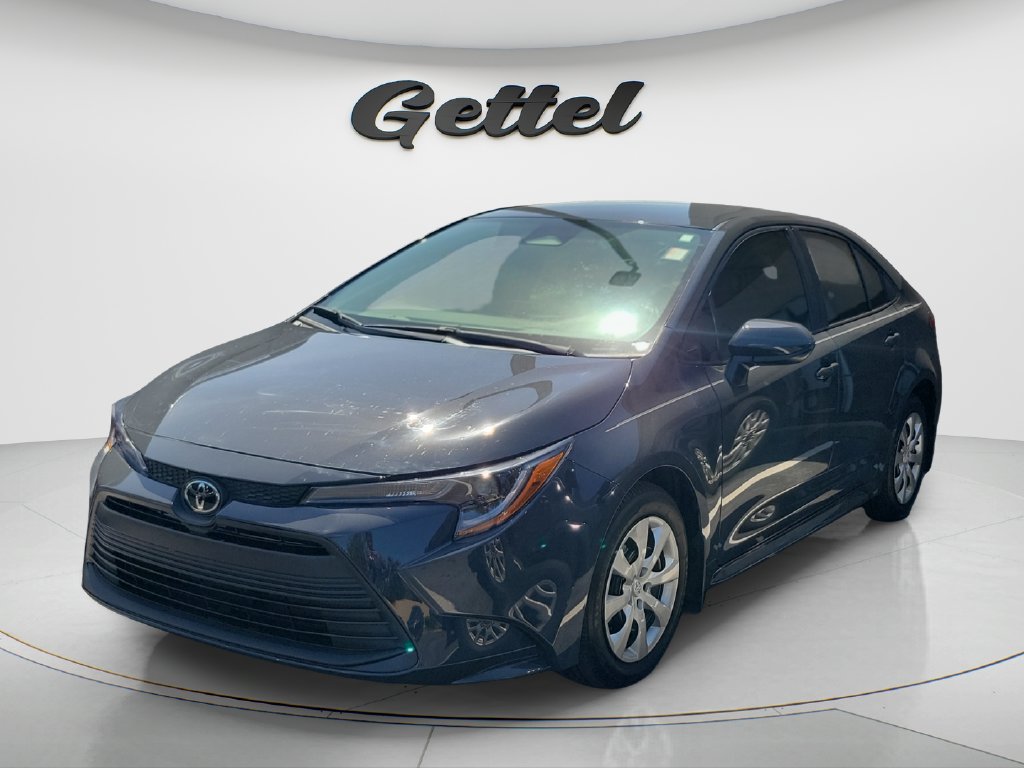 Used 2025 Toyota Corolla LE