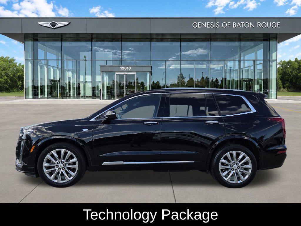Used 2023 Cadillac XT6 Premium Luxury w/ Technology Package FWD image 5
