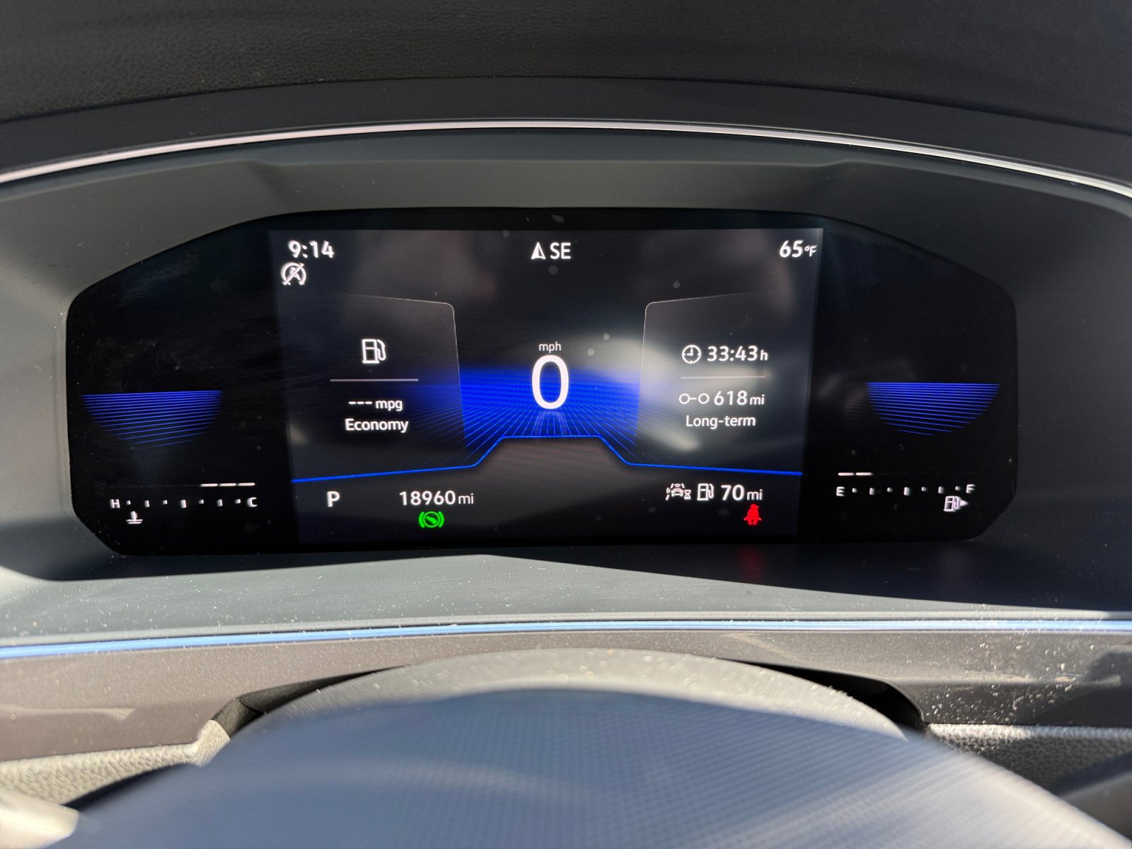 Used 2023 Volkswagen Tiguan SE image 10